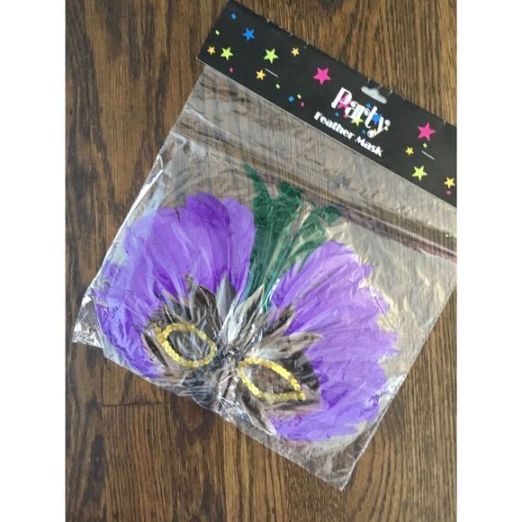 NEW Purple Green Gold Mardi Gras Party Halloween Mask One Size - Picture 1 of 1